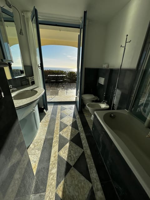 P3 Monaco vue mer Apartment in Roquebrune-Cap-Martin