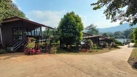 Property building, Garden