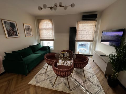 Apartament Starówka Bulvar 12 mieszkanie 11 Garaż gratis ! Apartment in Pomeranian Voivodeship