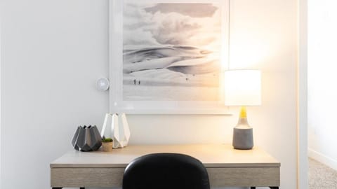 Landing Modern Apartment with Amazing Amenities (ID7858X15) Apartment in Tempe