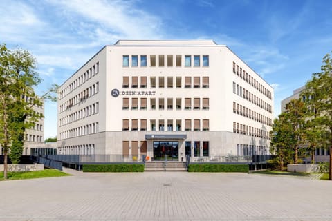Property building, Day
