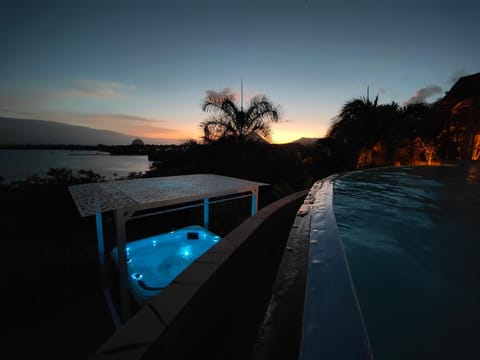 Natural landscape, Hot Tub, Hot Tub, Pool view, Sea view, Swimming pool, Sunset