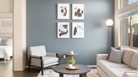 Landing Modern Apartment with Amazing Amenities (ID8267X35) Apartment in Catalina Foothills