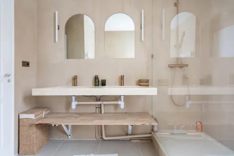 100 m2 of luxury and comfort in Neuilly | By Airnest Apartment in Paris