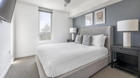 Landing Modern Apartment with Amazing Amenities (ID1209X860) Apartment in Gresham