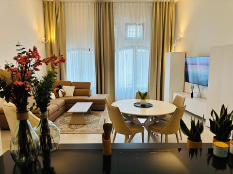 Lounge or bar