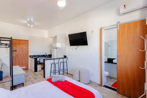 Bed, TV and multimedia, air conditioner