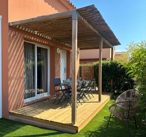 Patio, Garden