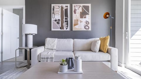 Landing Modern Apartment with Amazing Amenities (ID1209X830) Apartment in Dundee