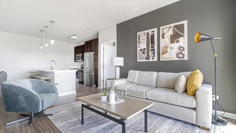 Landing Modern Apartment with Amazing Amenities (ID1209X830) Apartment in Dundee