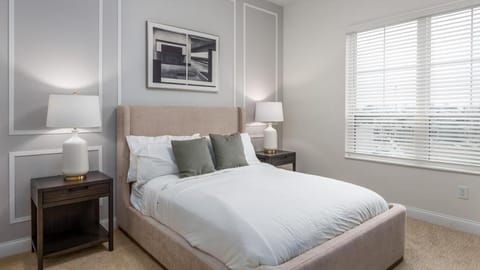 Landing Modern Apartment with Amazing Amenities (ID8151X06) Apartment in Ohio