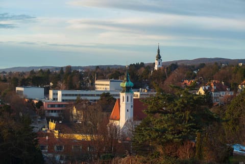 City view, Mountain view