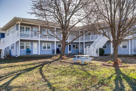 Walk to Beach and Boardwalk! Coastal Ocean City Stay Apartment in Ocean City