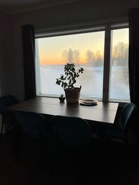 Natural landscape, Dining area, Sunrise