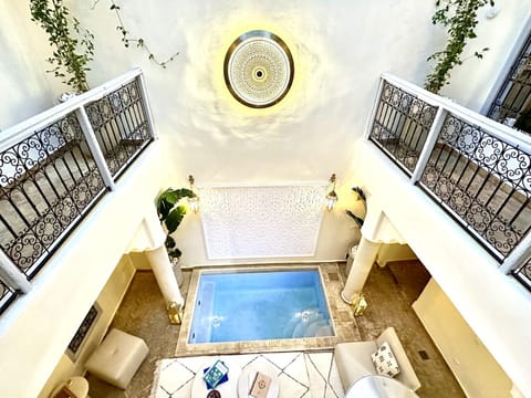 Living room, Swimming pool