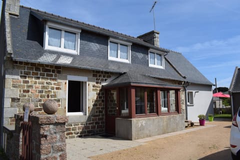 Maison à 280m de la plage à Ploumanac'h PERROS-GUIREC - Réf 332 Villa in Perros-Guirec