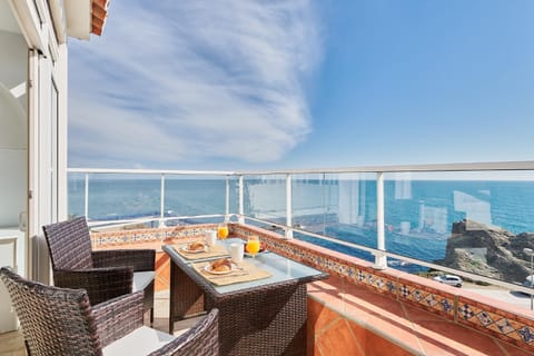 Day, Natural landscape, View (from property/room), Balcony/Terrace, Sea view