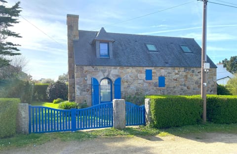 Maison 3 étoiles à 100m plage de Tourony à Trégastel - Réf 409 Villa in Trégastel