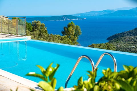 Sea view, Swimming pool