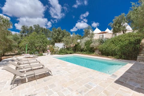 Patio, Garden, Garden view, Pool view, Swimming pool, sunbed
