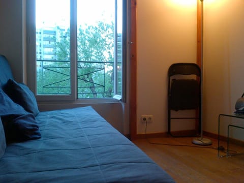 Bed, Photo of the whole room, Bedroom, internet