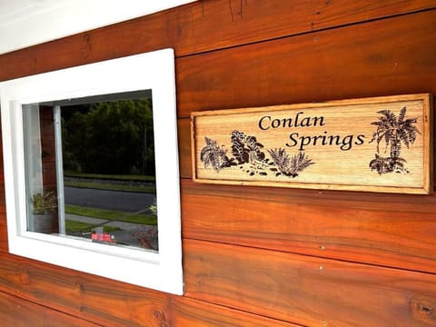 Conlan Springs Cottage House in Queenstown