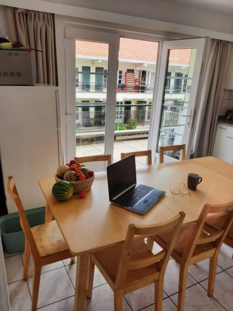 Spacieux duplex près de la mer 4 chambres 2 sdb Apartment in Bredene