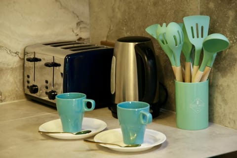 Coffee/tea facilities, Kitchen or kitchenette, toaster