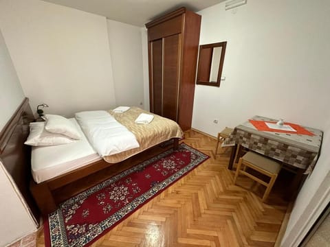 Budva App4 Apartment in Budva