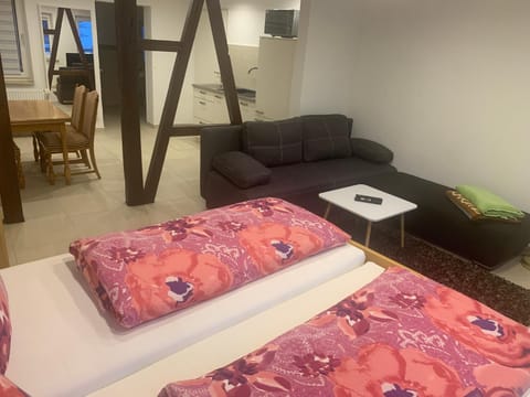 Bed, Living room, Photo of the whole room, Dining area, Bedroom