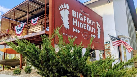 Bigfoot Hideout Bed and Breakfast in Arkansas