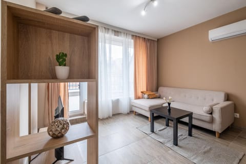 Living room, Seating area, air conditioner