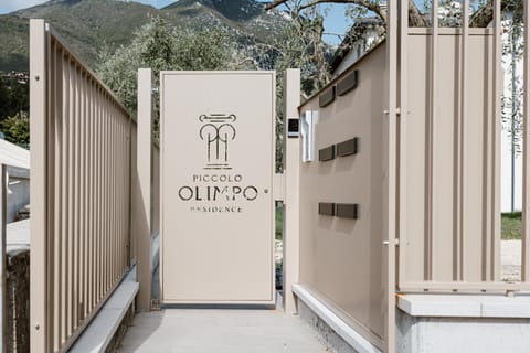 Property logo or sign, Garden