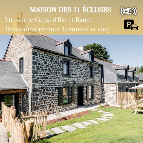 Maison des 11 Écluses-Vue sur le Canal d'Ille-et-Rance House in Brittany