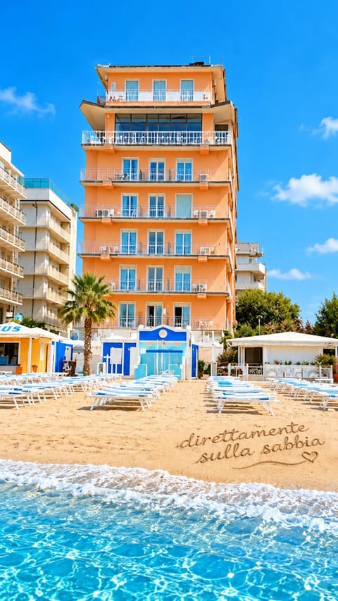 Property building, Restaurant/places to eat, Beach, Beach, Sea view, Sea view