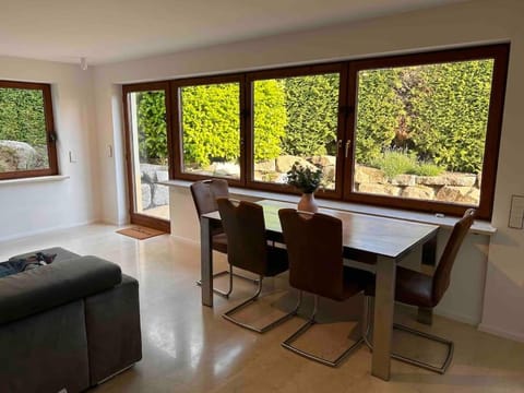 Seating area, Dining area, Garden view