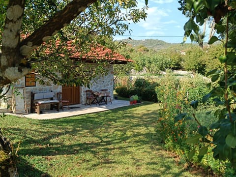 Kole stone studioapartment Rvaši Apartment in Podgorica Municipality, Montenegro