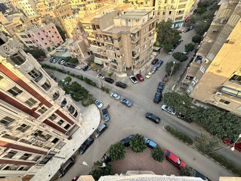 Neighbourhood, Bird's eye view, Street view, Location, Parking