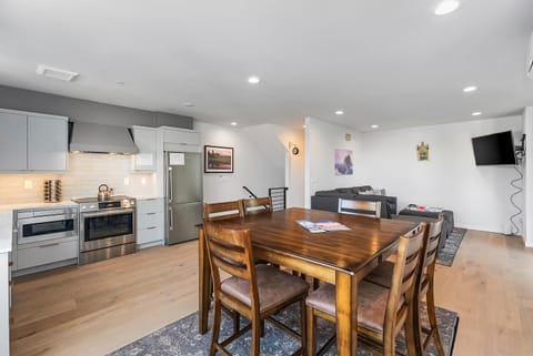 Harry Potter Sweet Suites Bed and Breakfast in South Lake Union