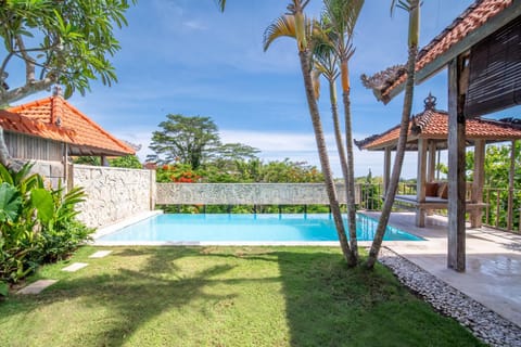 Garden, Swimming pool