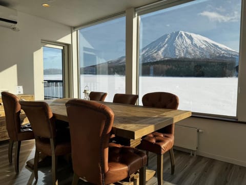 Natural landscape, Seating area, Dining area, Mountain view