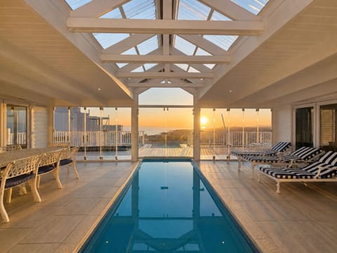 View (from property/room), Sea view, Sea view, Swimming pool, Sunset, sunbed