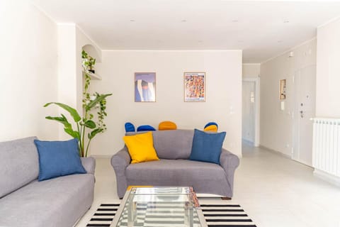 Dimora Manzoni - Bari Center Apartment in Bari