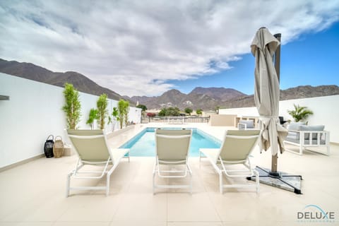 Nearby landmark, Natural landscape, Mountain view, Pool view, Swimming pool