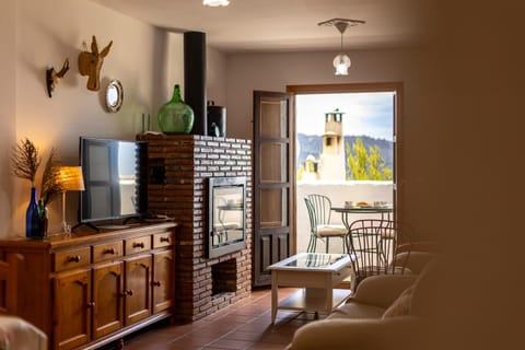 Communal lounge/ TV room, Seating area, fireplace