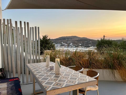 View (from property/room), Balcony/Terrace