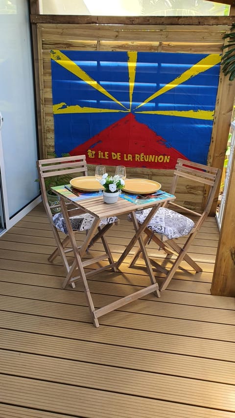 Balcony/Terrace, Dining area