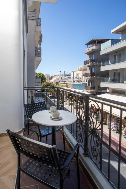 View (from property/room), Balcony/Terrace