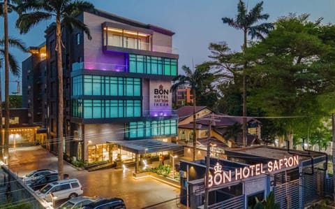 Property building, Night, City view, Location, Parking
