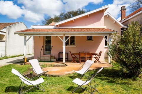 Patio, Garden, Garden view